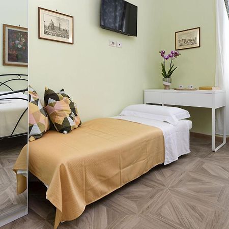 Cadorna Rooms In Firenze Kültér fotó