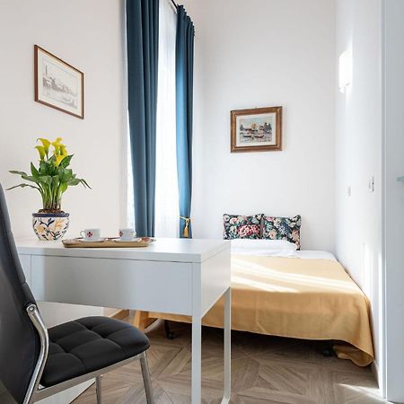 Cadorna Rooms In Firenze Kültér fotó