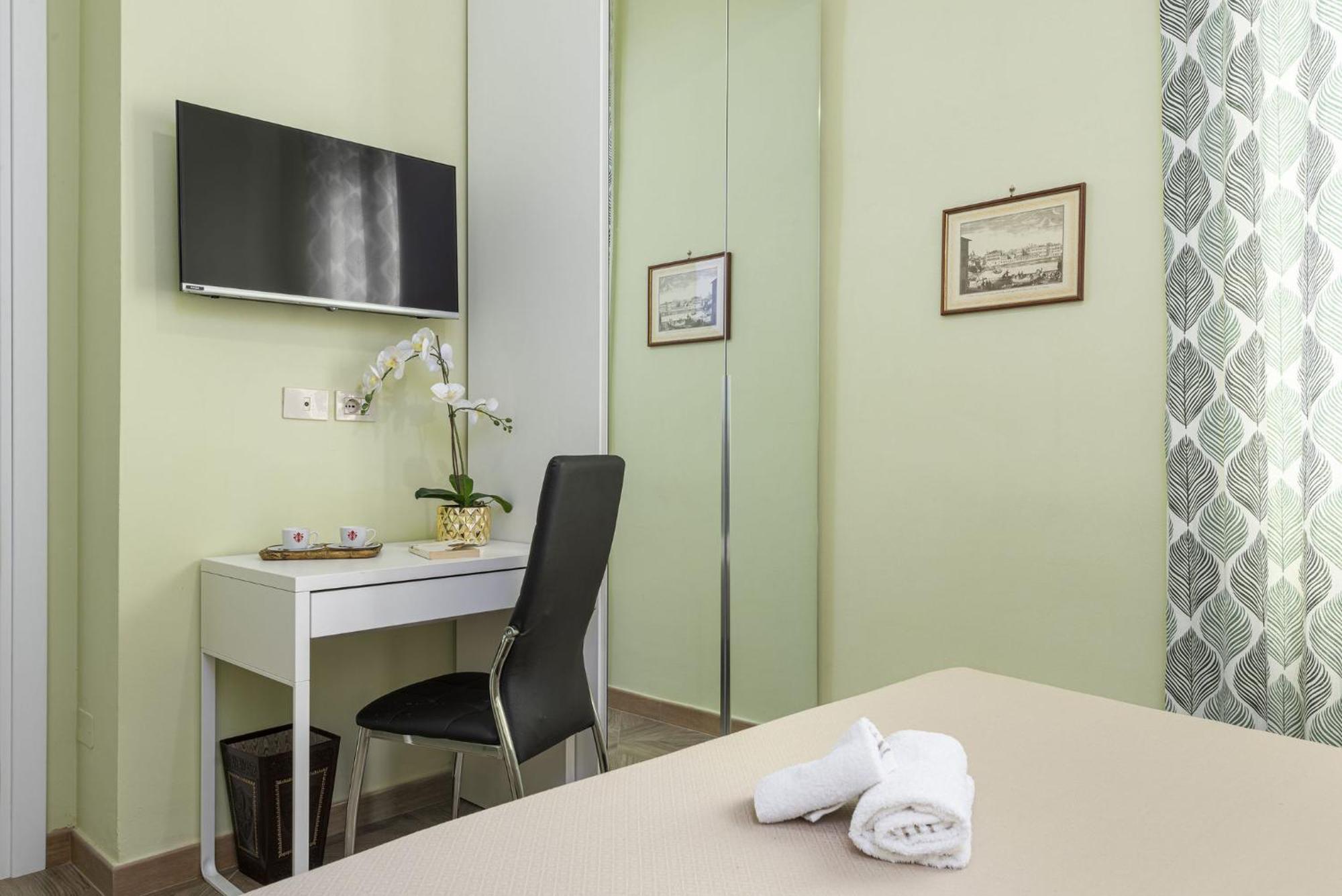 Cadorna Rooms In Firenze Kültér fotó