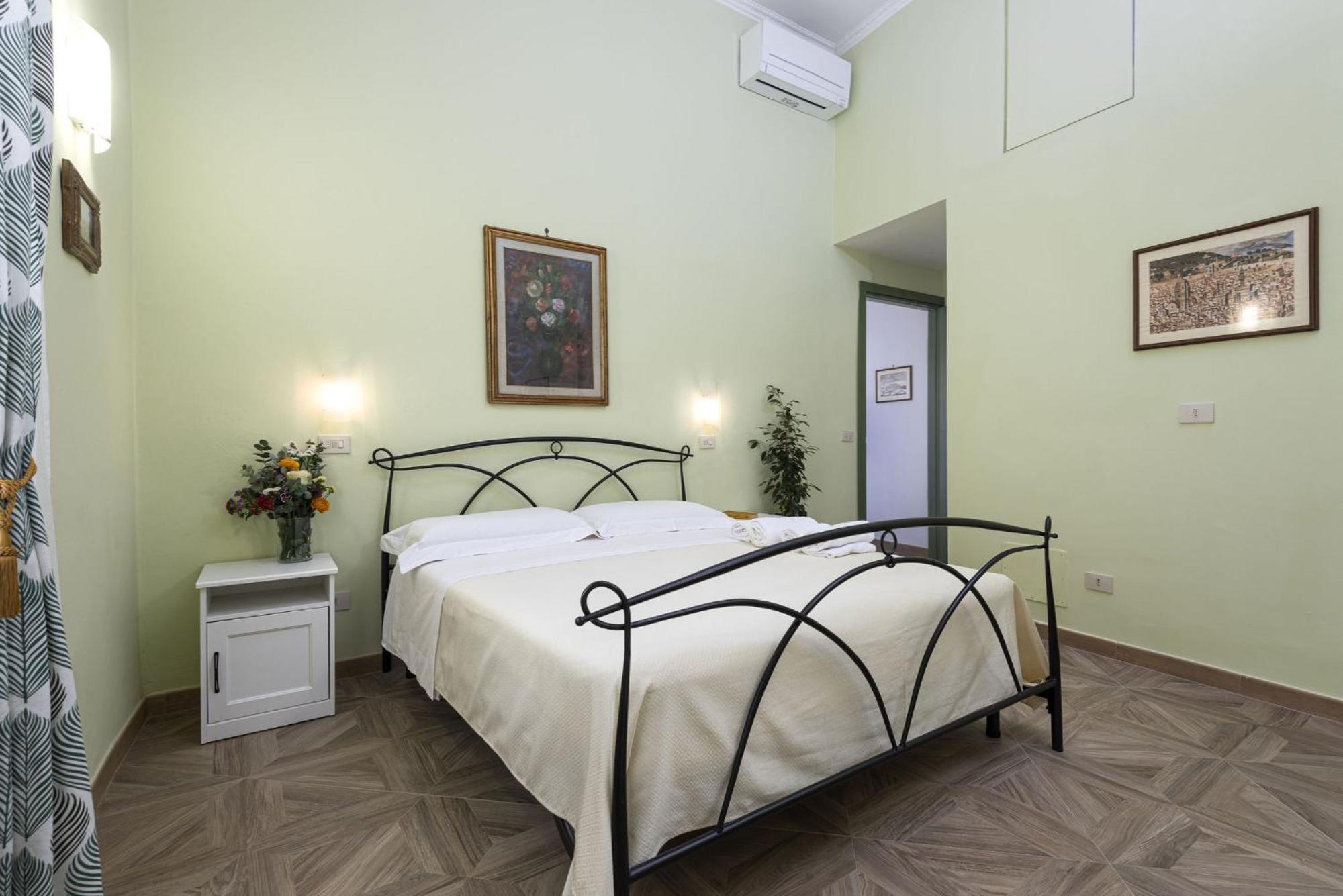 Cadorna Rooms In Firenze Kültér fotó