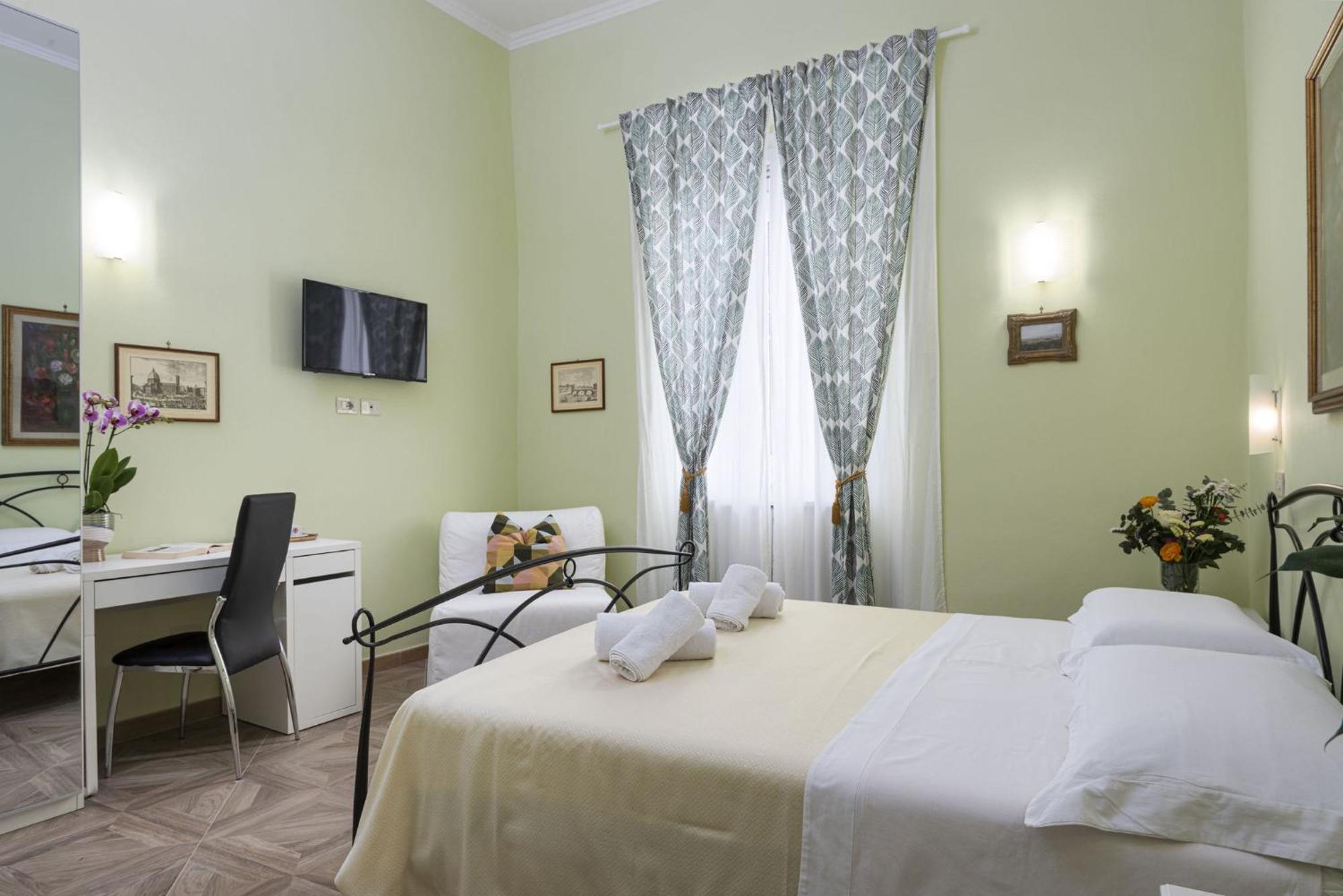 Cadorna Rooms In Firenze Kültér fotó